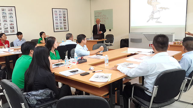 Kỹ năng bán hàng & chăm sóc Khách Hàng chuyên nghiệp - ISUZU (23 & 24.09.2014)